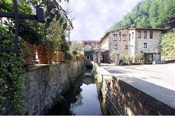 San Lorenzo - Santa Caterina Hotell Pescia Exteriör bild